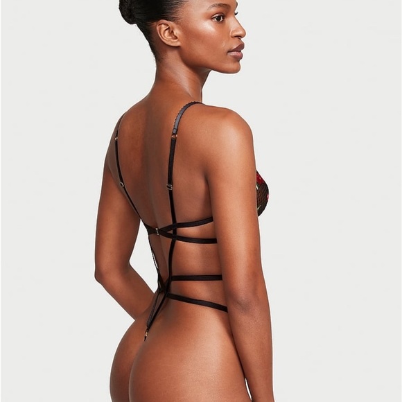 CLEARANCE $99 Victoria’s Secret Very Sexy Embroidery Teddy Large - Picture 3 of 5